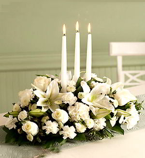 Cedar Knolls Florist | Classic White Setting